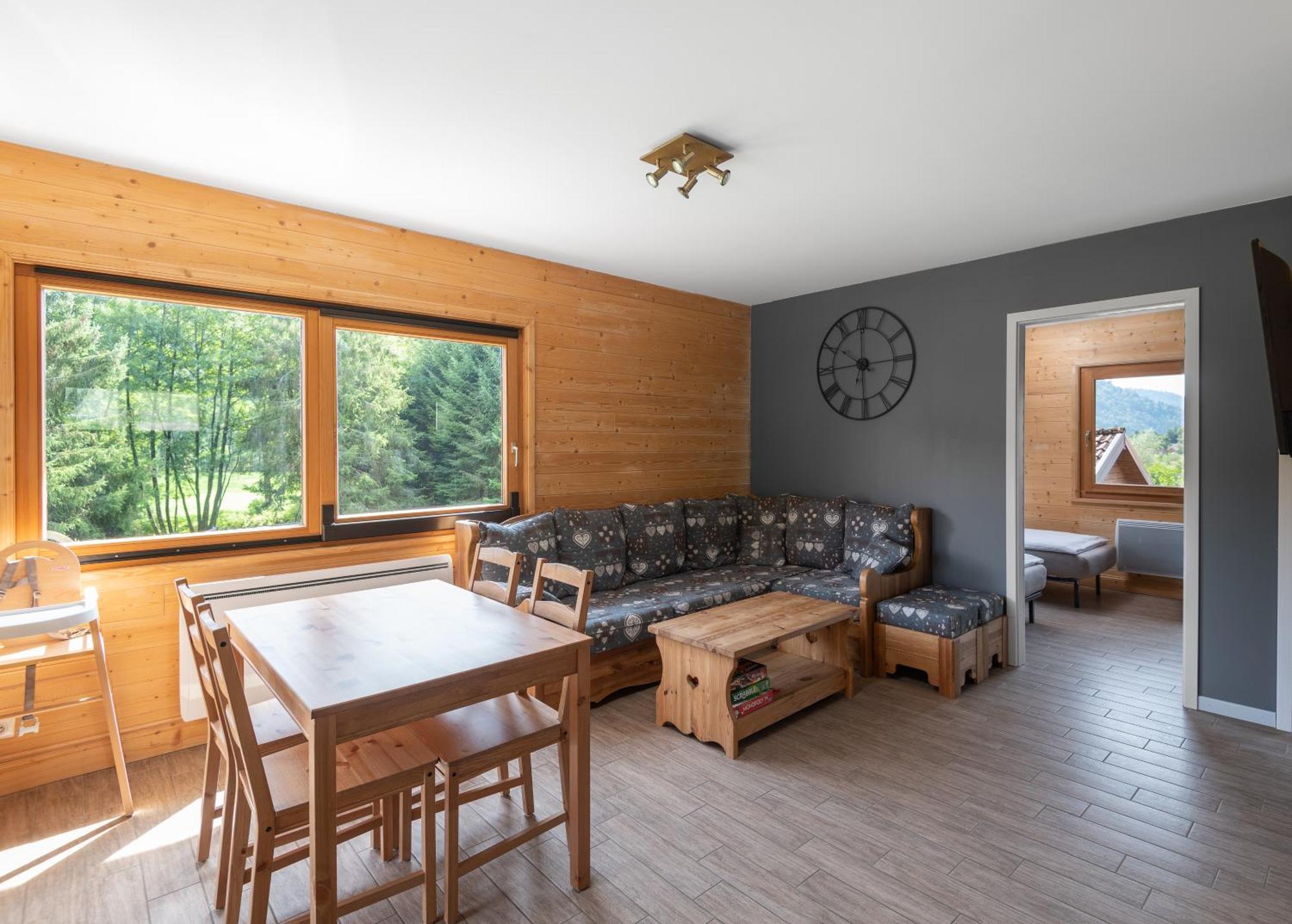 Chalets Du Bouchot & Jacuzzi Privatif Proximite Gerardmer & La Bresse Rochesson المظهر الخارجي الصورة