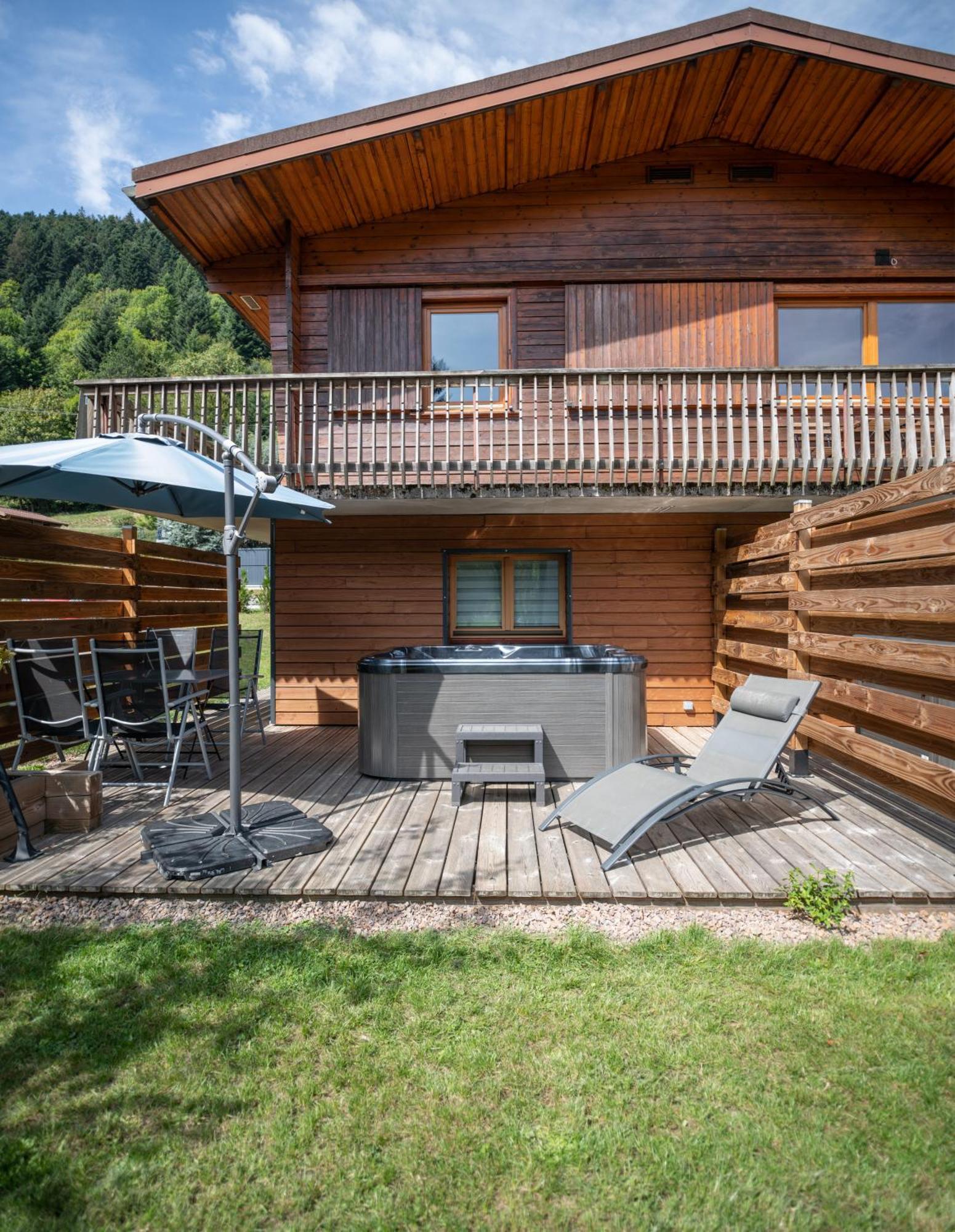 Chalets Du Bouchot & Jacuzzi Privatif Proximite Gerardmer & La Bresse Rochesson المظهر الخارجي الصورة