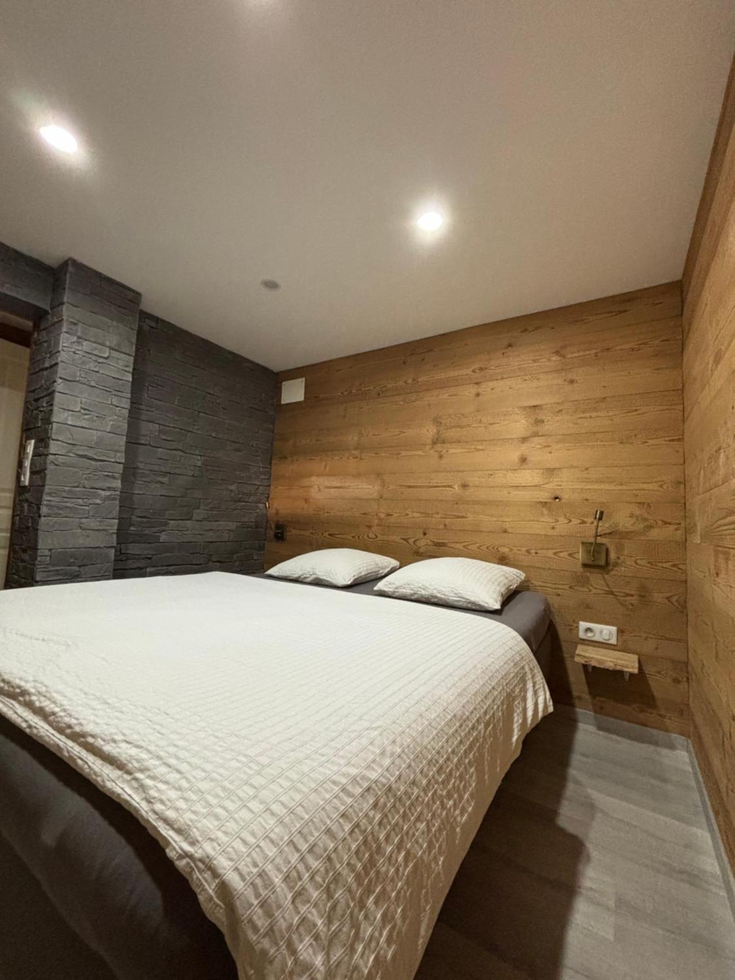 Chalets Du Bouchot & Jacuzzi Privatif Proximite Gerardmer & La Bresse Rochesson المظهر الخارجي الصورة