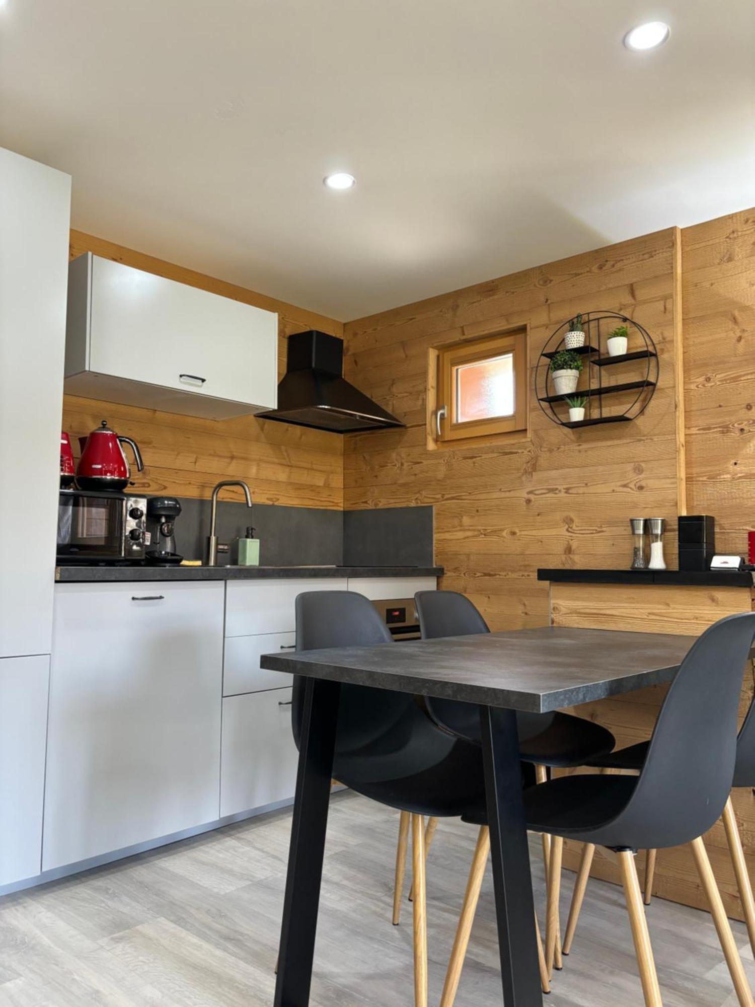 Chalets Du Bouchot & Jacuzzi Privatif Proximite Gerardmer & La Bresse Rochesson المظهر الخارجي الصورة